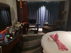 -长沙钦天·悦酒店(万家丽广场高桥北地铁站店)