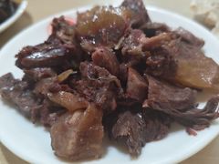 -闫家驴肉老店(华电一校店)