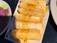 红糖糍粑-茅草房·河畔园林火锅