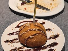 生日特别惊喜—冰淇淋蛋糕-Efes Turkish & Mediterranean Cuisine 艾菲斯餐厅(陆家嘴店)