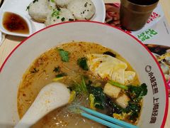 -小杨生煎(浦江欢乐颂店)
