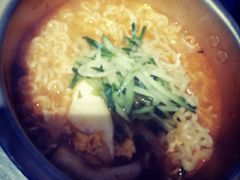 -缸桶屋韩国料理·全程帮烤(泰禾店)