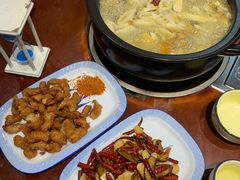 -菌之家·专业纯野生菌火锅·特色炒菌