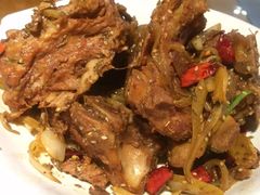 -95号酱骨·一块豆腐(展春园西路店)