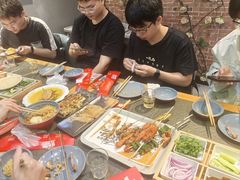 -三兄弟灰太狼烧烤.龙虾烤鱼(上海交大店)