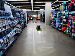 -迪卡侬(徐泾店)