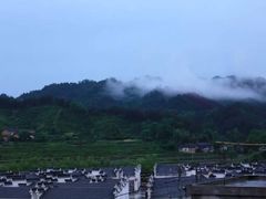 -燕子河大峡谷天坑仙境