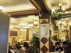 -山城年华老火锅(玉林店)