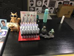 -简·爱眼镜(赛隆眼镜广场店)