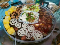 -小辣椒汤锅烧烤(温泉南街店)