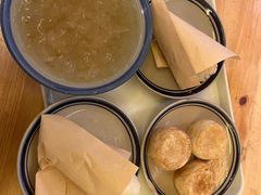 -正南齐北·老街糯米团(洪崖洞店)