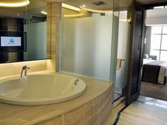 -新海利大酒店(拱北口岸店)