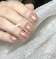 -Lucky girl建构养甲·中式翘睫专业店