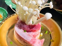 花五花厚切-欧巴炭烤肉오빠숯불구이(南京东路店)