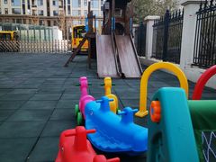 -蓝莓果幼儿园(通州梨园店)