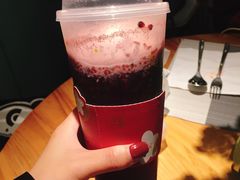 霸气冰激淋桑葚-奈雪的茶(湖滨银泰in77C区PRO店)