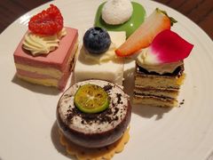 -深圳国际会展中心希尔顿酒店(前海华发冰雪世界店)