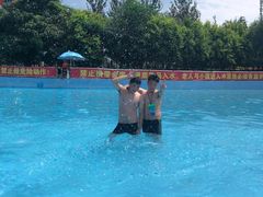-欢乐水魔方水世界
