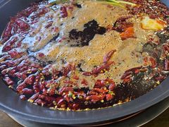 -黄潇洒老火锅(九眼桥宏济巷店)