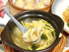 -馋三尺蟹粉小笼(人民广场店)