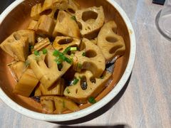 -巴厘龙虾·榜首油焖大虾(音乐学院·沿江酒馆店)