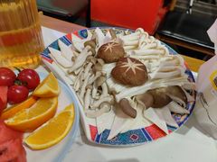 -京城阁·南门涮羊肉.小龙虾烧烤(松江九亭店)