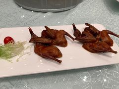 宫廷御膳乳鸽-亢龙太子酒轩(东湖店)