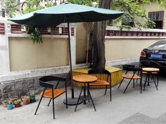 -长颈鹿咖啡(大学路店)