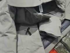 -福奈特洗衣·洗鞋·奢侈品护理(东建路店)