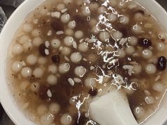 -芳婆糕团店(王府大街店)