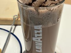 黑摩卡咖啡-LAVAZZA拉瓦萨咖啡(中航城君尚购物中心店)