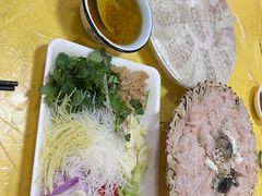 -官塘陈记鱼生·潮汕砂锅粥·牛肉火锅(潮枫路总店)