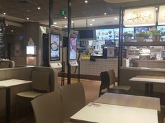 大堂-肯德基(盘龙奥莱店)