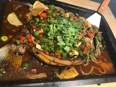 炭火烤鱼-遇见小厨·北京烤鸭·江湖菜·川菜(广福桥店)