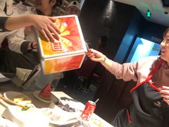 -海底捞火锅鲜切牛肉主题店(长寿路店)