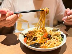 -耶里夏丽·新疆菜·28年喀什老馆(田林东路店)
