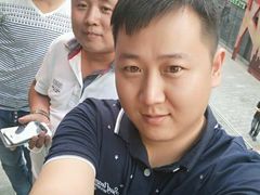 -蚝英雄·鲜蚝自助专门店(洋桥店)