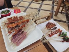 -袁记串串香(泉水轻轨站店)