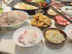 -卤校长老火锅(杨家坪直营店)
