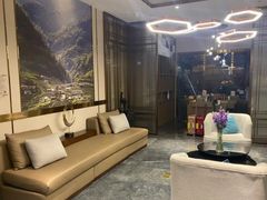 -成都太古里天府广场地铁站亚朵酒店