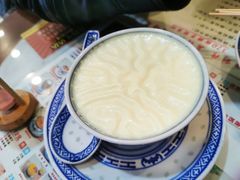 招牌双皮奶任意配-广信牛奶甜品世家(台东店)