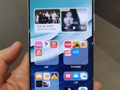 -华为授权体验店(中山公园来福士)