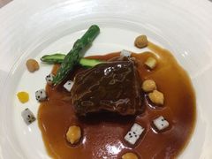 -品悦酒店(三林古镇店)