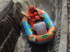 -仙山谷激浪漂流