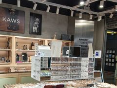 -棱石眼镜(CP静安店)