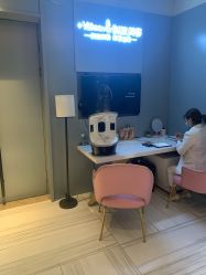 -苑苑vbeauty科技美容SPA