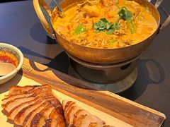 -大头虾越式风味餐厅(光明广场店)