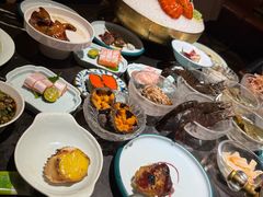 -半岛翡丽海鲜自助餐厅(观风亭店)