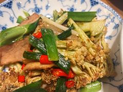 干锅花菜-本来川菜(中骏广场店)
