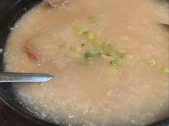 砂锅窝蛋牛肉粥-粤秀小厨·广式早茶(辽宁路店)